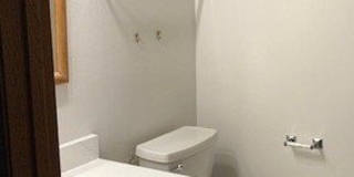7932 Paxton Avenue Gallery 17