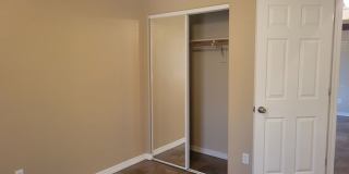 Available August!! Unfurnished Long Term Gallery 12