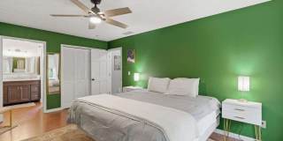 109 Bowfin Bay Gallery 26