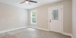 326 Elm Street Gallery 1