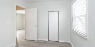 23090 Powell Ave Gallery 4