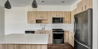 Inwood at Renaissance Square Gallery 22