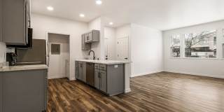 Sterling Oaks Luxury Apartments Gallery 17