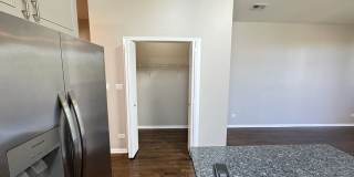 6332 S. INGLESIDE Gallery 7
