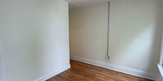 2 Bed / 2 Bath with Private Garage & Fenced Yard Gallery 9