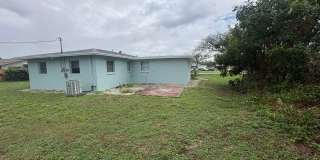 4 bedroom Single-Family Home Available for Move-In NOW Gallery 7