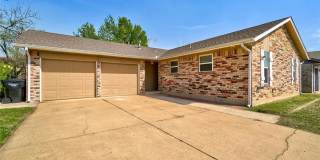 4 Bed 2 Bath-South Gate Addition of Moore, OK Gallery 1