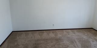 3 Bedroom, 2 Bathroom Home! Schedule a Showing! Gallery 6