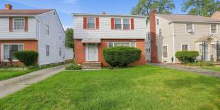 Charming 3BR House in Cleveland Gallery 1