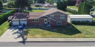 **Available July** 3 Bed, 2 bath property centrally located in Spokane Valley **Available July** 3 Bed, 2 bath property centrally located in Spokane Valley Gallery 1