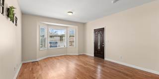 23 REYNOLDS AVE Gallery 6