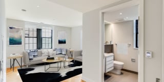 The Stanton Gallery 21