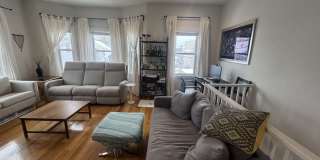 9  Harding St Gallery 3