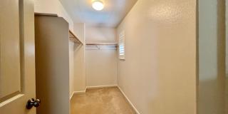 Spacious Four Bedroom Napa Home Gallery 20