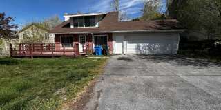 Great Property South of Town Gallery 1