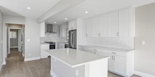 Ocean Edge Laguna Beach Gallery 76