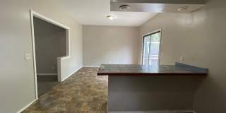 504 West Navarre Street Gallery 5
