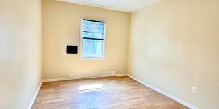 2213 N 33rd St (LO) Gallery 12