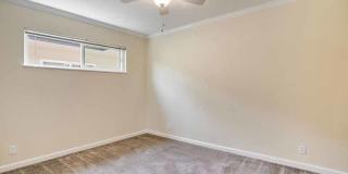 Bart Plaza Gallery 7