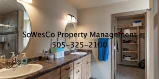 Beautiful 4 Bedroom (Newer) Home in Farmington Gallery 7