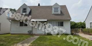 3 bed 1 bath home Gallery 1