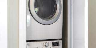 Fully furnished 1 bedroom! Gallery 33