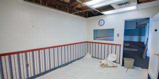 207 W KING Street Gallery 60