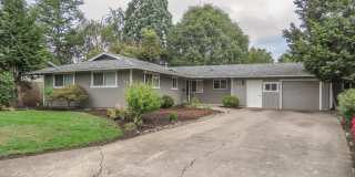 3 bedroom home in Woodburn Available !!! Gallery 1