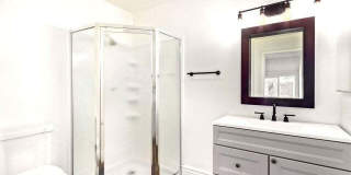 1530 S River Drive Gallery 14