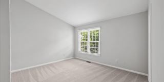 299 S PICKETT Street Gallery 21