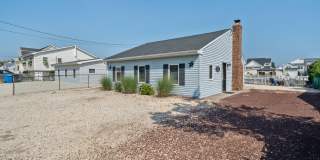 43 Florence Lane Gallery 2