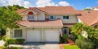 7610 Pinewalk Drive S Gallery 2
