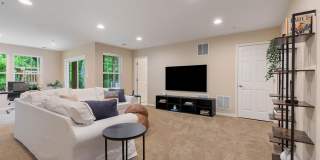 232 MOHEGAN Drive Gallery 4