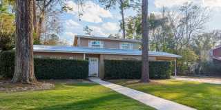 3515 NW 8th Avenue Gallery 1