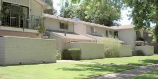 406 W Locust St Gallery 1