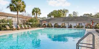 Crescent Place Apartments Gallery 1