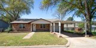 203 Schuerenberg Street Gallery 19