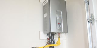Newer home (2018), Tankless H20 heater, Upgrades galore. Dead end road for privacy Gallery 21