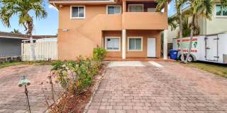 3920 SW 89th Ct Gallery 1