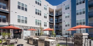 Avalon Teaneck Gallery 30