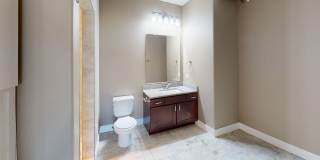 Dakota Lofts Gallery 72