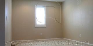 Beautiful Three Bedroom, Curb Appeal Home! Gallery 9