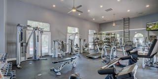 Stonelake Apartment Homes Gallery 10