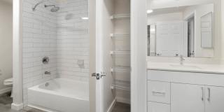 Archstone Fremont Center Gallery 38