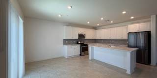 Rosamond 4 Bedroom + 3 Bathroom ! Gallery 6