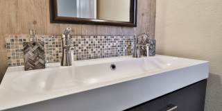 GORGEOUS REMODELED HOME WALKING DISTANCE TO WESTLAKE ELEMENTARY COMING TO THE MARKET SOON! Gallery 40
