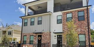 202 Park Place Gallery 1