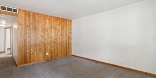 3 bedroom ranch $1300 - Lease Special Gallery 6