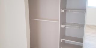 688 Burgundy O Gallery 15