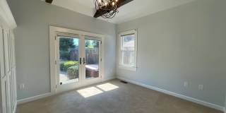 Charming Home on Cul-de-Sac w/Jacuzzi, Fireplace, Garage || Minutes from Downtown Napa! Gallery 22